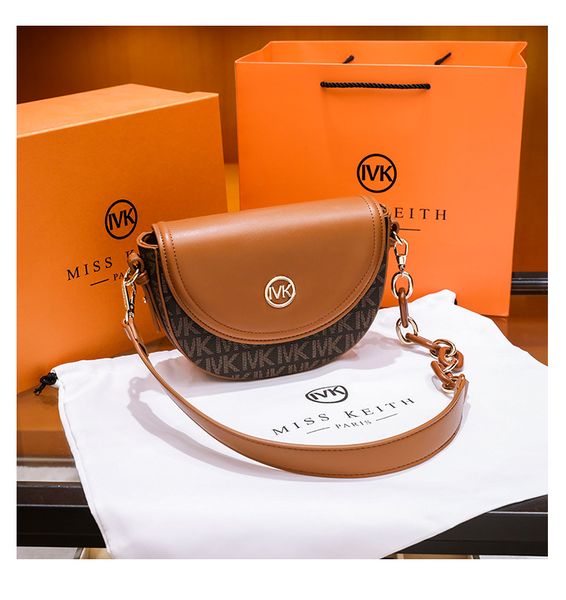 

designer bags grade leather brand new fashion print chain underarm bag 22cm