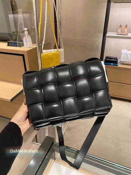 

bottegas bag handbags designer the way on baodiejia cassette woven pillow jodie single shoulder oblique span postman female venetas leather