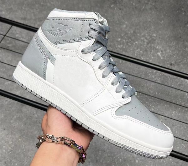 

2022 authentic high stealth white 1 1s shoes 555088-037 og men sports sneakers outdoor with original box, Red;white