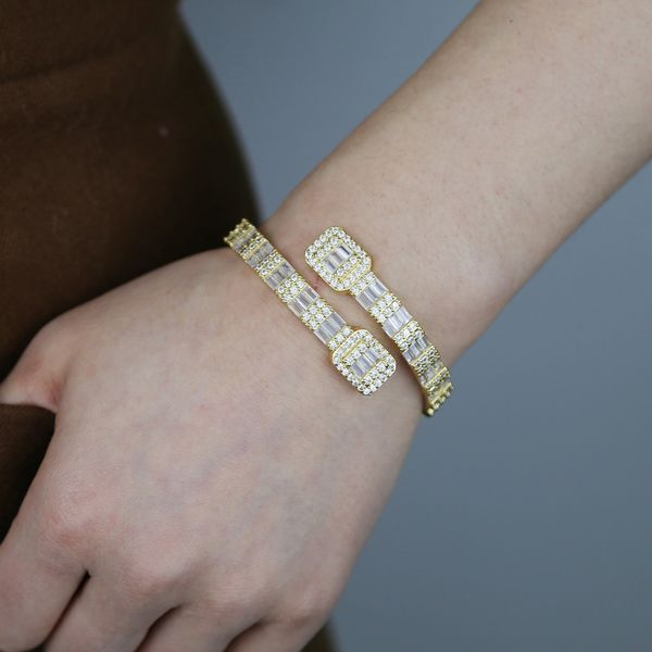 Pulseira Iced Out Baguette Open Cuff Bangle Micro Paved Bling Square Cubic Zircônia Pulseira Luxo Rapper Punk Jóias para Mulheres