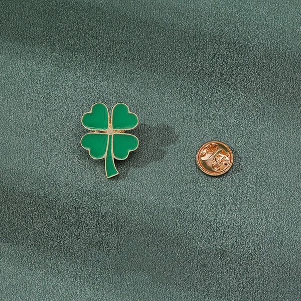 

lucky green four-leaf clover pins brooches for women gold plated plant enamel pin jewelry student couple metal badges denim shirt bags small, Gray