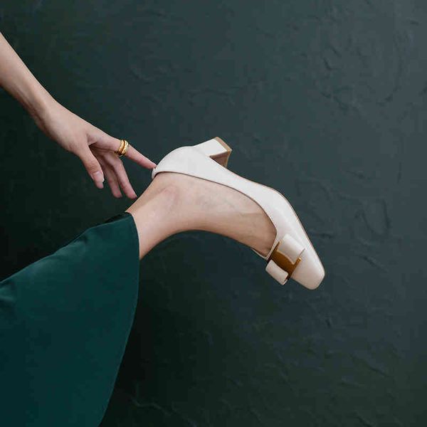 

sandals autumn metal buckle bow women's shoes shallow mouth thick heel high heels commuting korean simple single 907m, Black
