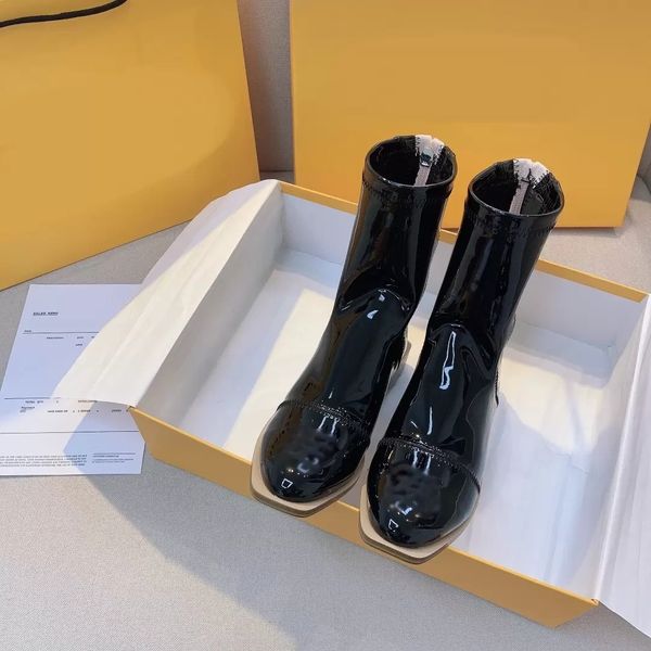 

2022 new fashion brand booties woman platform chunky boot lady luxury designer women boots mid-calf designer booty, Black