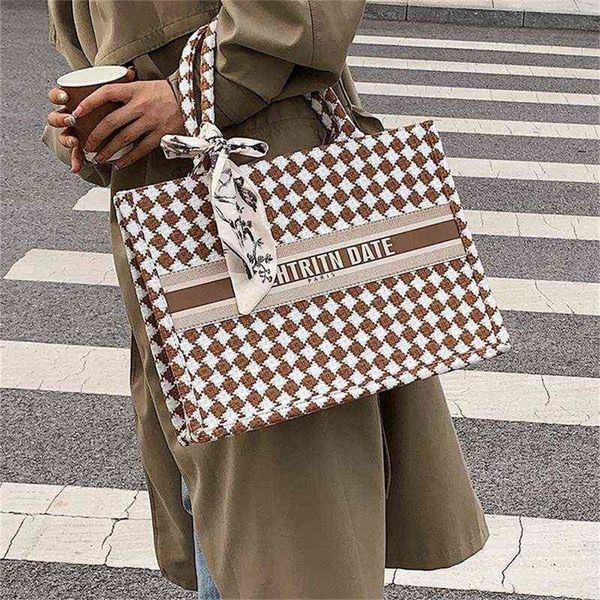

20% off 2022 trend fashion design bags spring high-capacity women's versatile messenger small portable tote