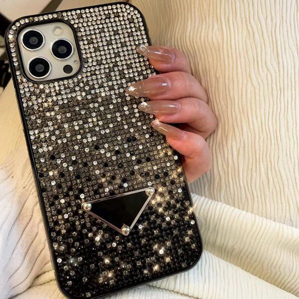 

Luxurys Glitter Designer Phone Cases WITH BOX For Iphone 13 Pro Max 12 11 XS XSmax XR 8 7Plus Designers Cell Phone Case Bling Sparkling, Black