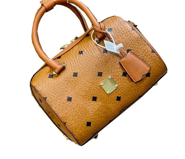 

2022designer shoulder bag women's classic pillow bag pvc with leather