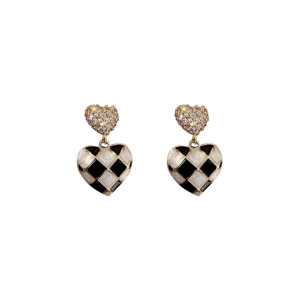 

real gold plated 925 silver needle chessboard grid loving heart zircon earrings special-interest design eardropkorean black and white grid, Golden