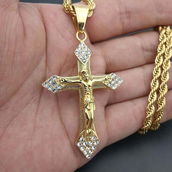 Anhänger Halsketten Trendy Zirkon eingelegtes Kreuz Jesus Charme Herren Hip Hop Punk Schmuck Christian Accessoires Party Geschenk ohne Chainpendan