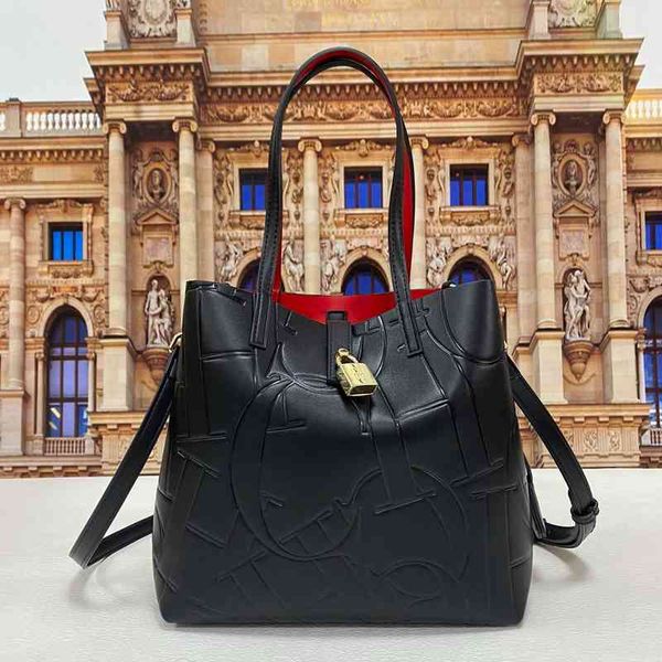 

luxury brand premium fabric bucket bag famous designer fashion print metal lock tote large capacity cc 220528