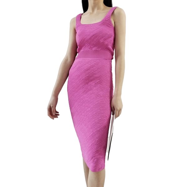 

womens two piece dress sets simple high-level letter embossed relief fashionable knitted vest long zipper skirt suit ladies slim dress two-p, White