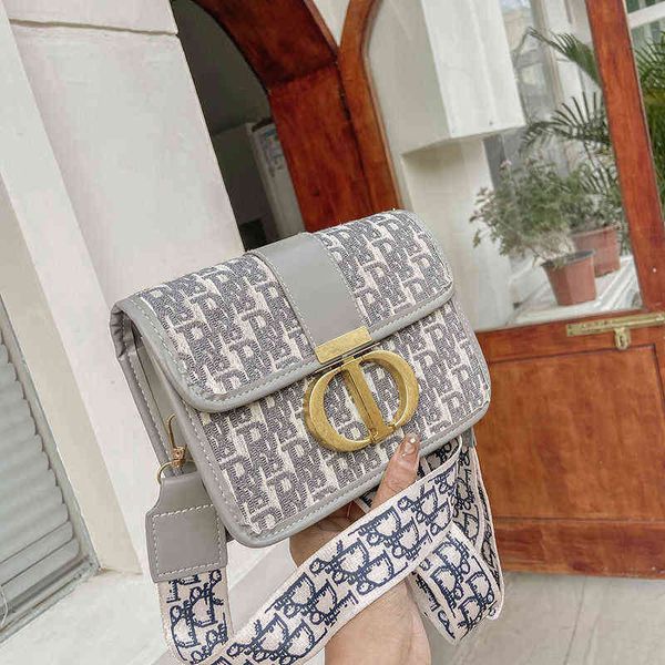 

factory outlet deals new niche foreign style wide shoulder strap women's 2022 new fashion pu single shoulder messenger bag trend small