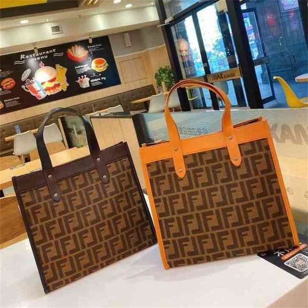 

70% factory online sale large capacity tote bag retro versatile portable handbag