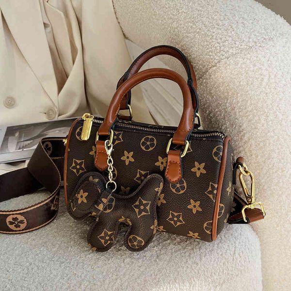 

2022 factory wholesale new bag women's net red bucket portable personality foreign style old flower small crowd bag tide