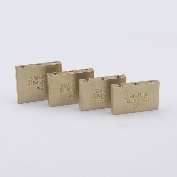 

1 piece electric guitar brass block for tremolo system bridge electric bass