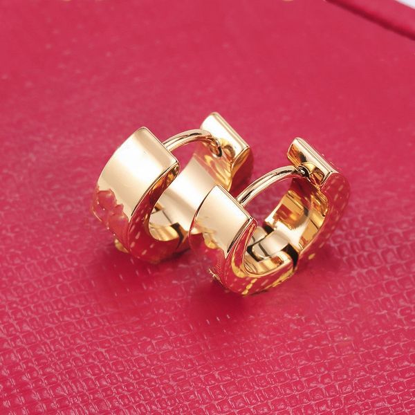 Tasarımcı Çıtçıt Halka Küpeler Titanyum Çelik 18K Rose Gold Gümüş Renk Pupular Kadın Basit Moda C 13MM Çıtçıt Takı Hediye 17kc