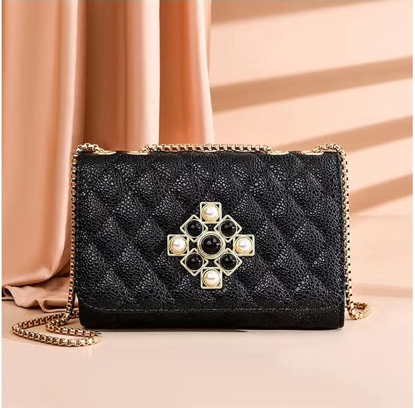 

Shoulder Bags YX-T008, Brown flower zipper outside