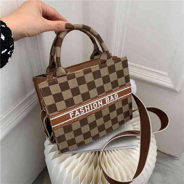 

large capacity handbag wide women's portable new small square messenger bag fashion brands popular ladies shoulder handbags celebrity s