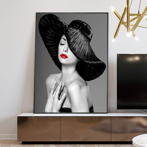 Wall Decor Sexy Red Lips Woman Portrait Art Mural Cuadros Poster and Prints Canvas Art Scandinavian Wall Art Picture for Living Room Bedroom