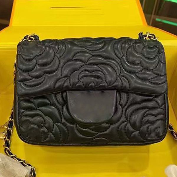 

quality crossbody designer bags luxurious mini 20cm fashion shoulder designers women handbags lambs leather clutch with badge gold chain, Red;black