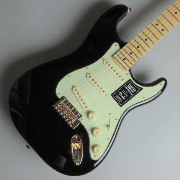 

player st maple neck gold hardware/black electric guitar