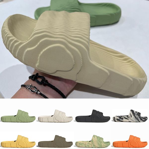 Neue Adilette 22 Slides Damen Herren Hausschuhe Schaumgummi-Sandalen Dunkelbraun Slides Magic Lime St Black Desert Sand Grey Green Luxus-Sumnmer-Pantoufle-Scuffs-Sandale