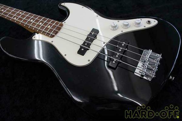 

jazz bass standard type #76839 same of the pictures