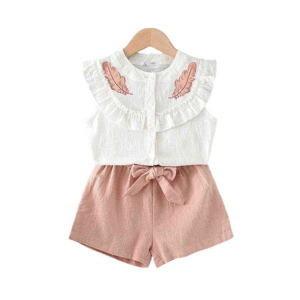 

new summer children's suit girls embroidered floral ruffle lace sleeveless feather shirt shorts set girls clothing set g220509, White