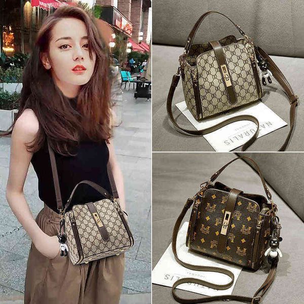 

factory outlet deals leather small 2022 new online red women's fashion versatile bucket bag single shoulder messenger bag 2022