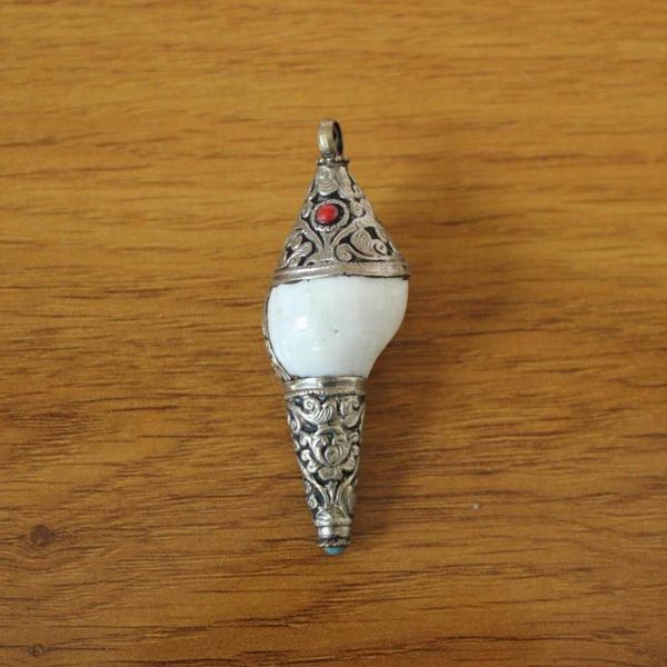 Colares pendentes Colar de pedra natural tibetana vintage pendurada pendurada pendurada nepalesa jóia de joalheria