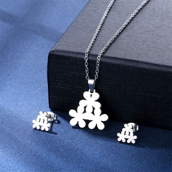 

stainless steel necklace women's flower stud earrings set korean fashion jewelry holiday gift clavicle chain pendant new product, Silver