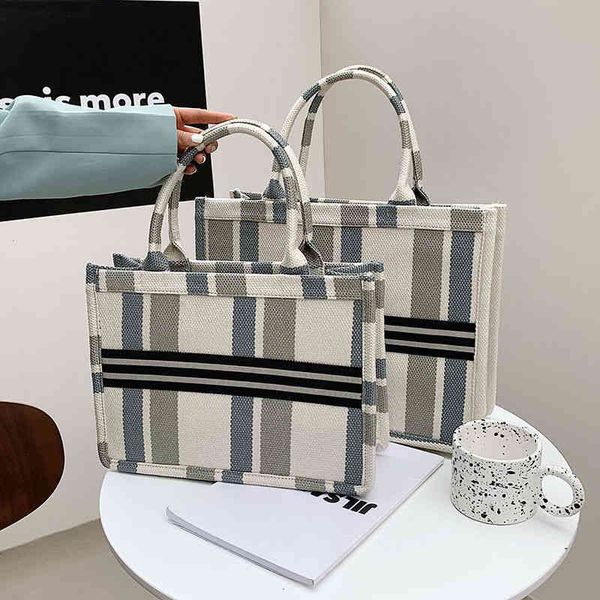 

fashion bag large capacity new leisure plaid contrast color high textu