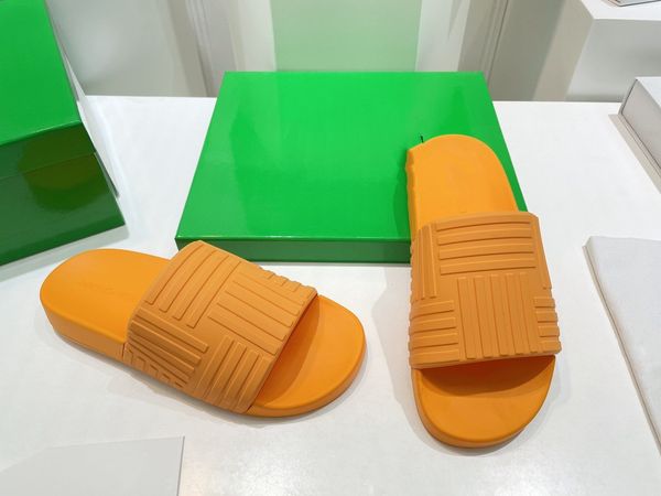 

2023 slippers platform designer rubber slides sandal floral brocade fashion mens gear bottoms flip flops striped womens sandals designers wi, Black