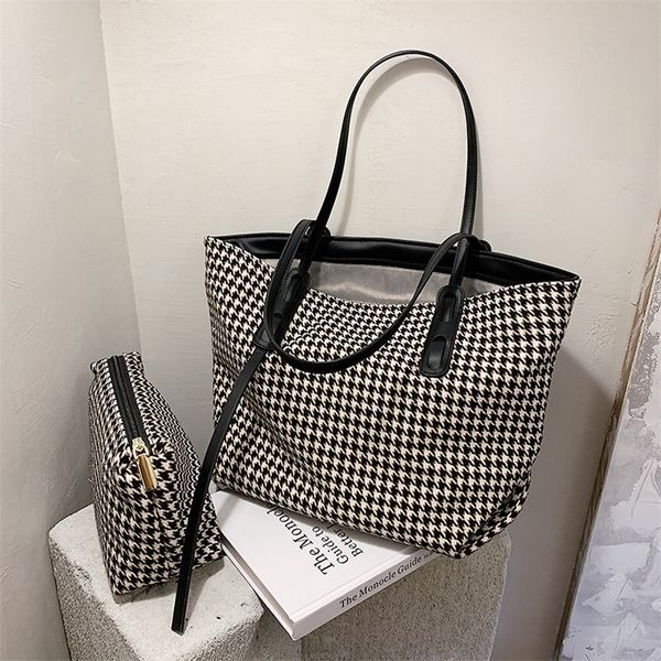 

new women's shopping bag wool one shoulder mother and son zipper inner patch tote