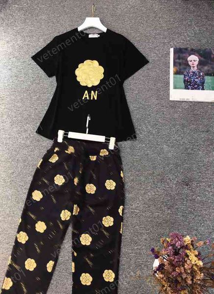 

womens two piece pants fashion alphabet flower print t-shirt suit casual trousers 2 piece sets luxury designer tracksuits women clothing, White