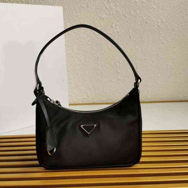 

hobo nylon parachute cloth armpit anti splash fashion stick handbag