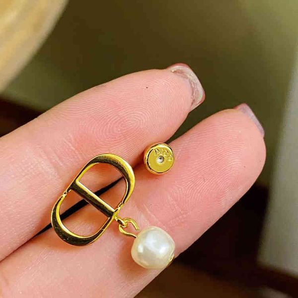 

pearl s925 silver needle simple fashion design ins women's earrings dealer, Golden