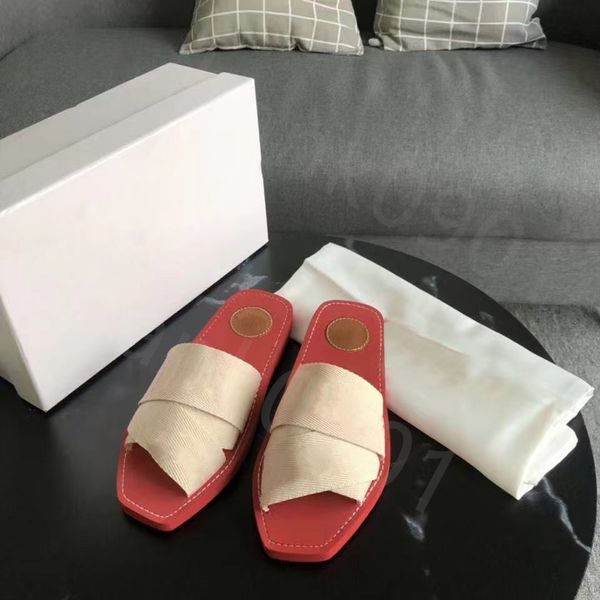 Designs Mode Brief Karo Frauen Sandy Strand Slipper Großhandelspreis Splint Flache Sandalen Komfort Strand Slide Krokodil Haut Leder Flip Flops mit Box größe 35-42