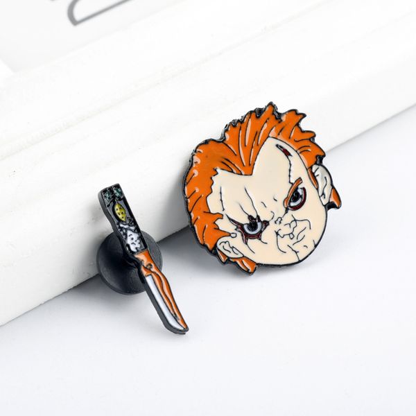 

badge pins movie child's play chucky's face enamel brooches pin halloween cosplay costume jewelry chucky metal knife brooch, Blue
