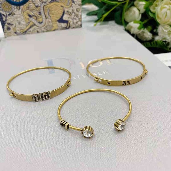 

2022 factory wholesale new open-end bracelet for women pl1a, Black