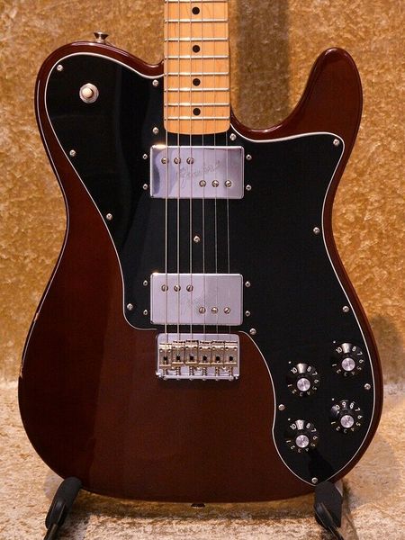 

electric guitar '72 tele deluxe same of the pictures