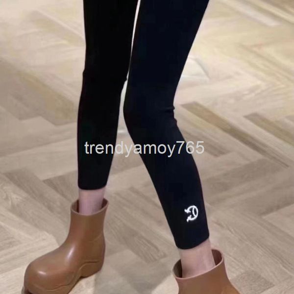 

women's leggings high version xiaoxiang seamless cashmere knitted women's autumn and winter 21 style warm elastic wool pants, Black