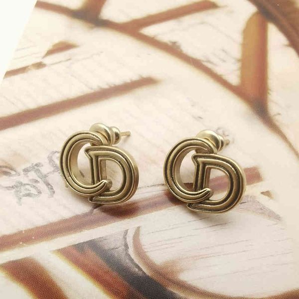

2022 factory wholesale new sense stripe minority small fragrance mini earrings female personality simple 3xju, Golden