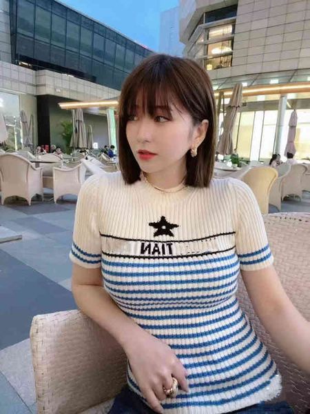 

coat sweaters striped jacquard short sleeved sweater 2022 summer new age reduction foreign style slim fit versatile t-shirt commuter women&#, White;black