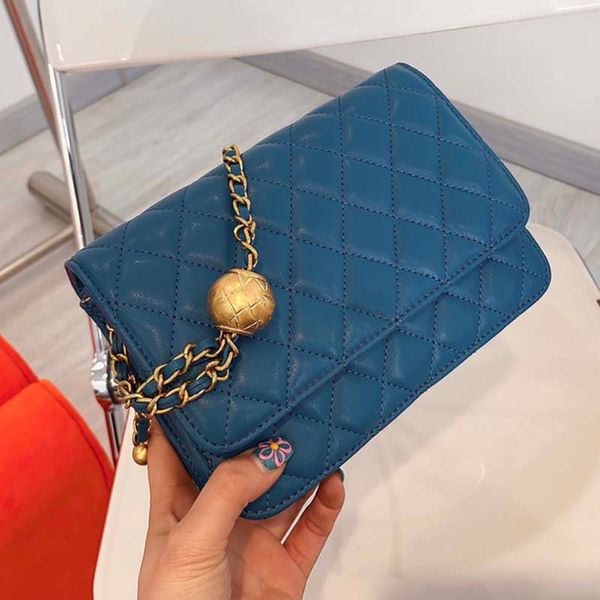 

small golden ball chain bag woman 2022 new leather small fragrant wind diamond single shoulder cross-body bag woman 10