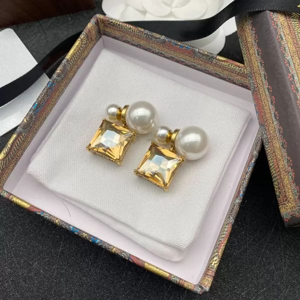 

luxury designer earrings charm pearl crystal gold brass vintage classic simple brand earrings wedding party jewelry, Golden