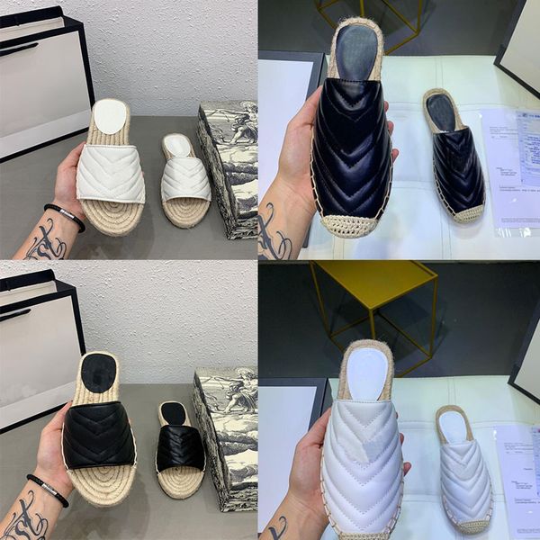 Beliebteste Designer-Sandalen Damen Strohsandalen Leder Luxus Hausschuhe Flache Hausschuhe mit doppeltem Metall Strand gewebte Schuhe mit Box