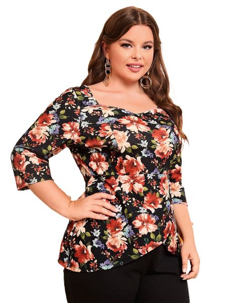 

plus allover floral print sweetheart neck asymmetrical hem tee c5hm#, Black