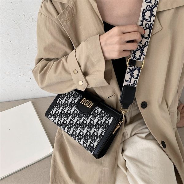 

women's wide shoulder strap embroidered messenger horizontal fabric texture messenger single shoulder 50% off sold by the manufacturer
