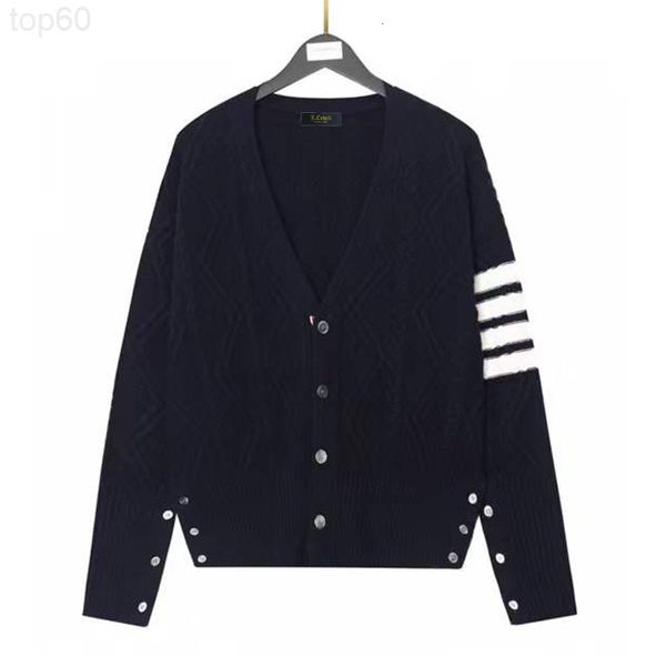 

designer four bars, thick needle, twist v collar, men's cardigan sweater, knitted jacket, casual wear. 2002 luxury, Black
