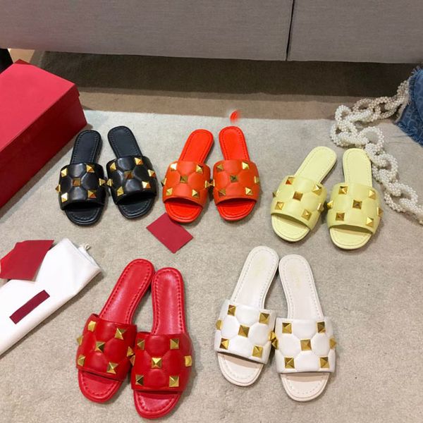 

slippers summer popular women's beach fashion slippers rivet printing leather tpu molding water size 35-40 euro, Black